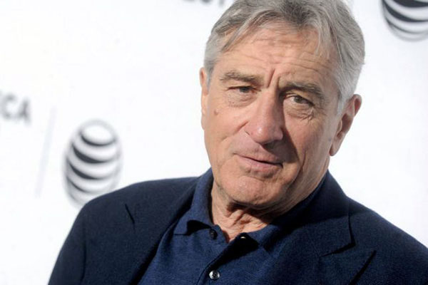 Robert De Niro nema srednju školu Malo pre nego što je napunio 17. godina, Robert je napustio srednju školu